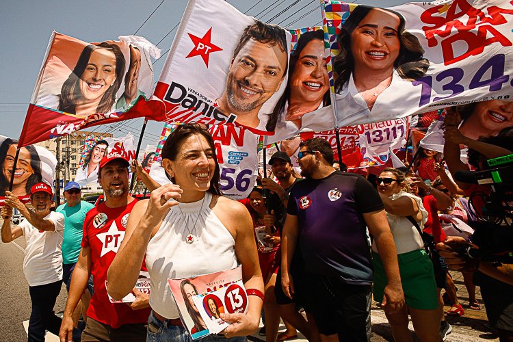 Natália Bonavides propõe ponto de apoio a motoristas de aplicativos e critica falta de atenção do poder público