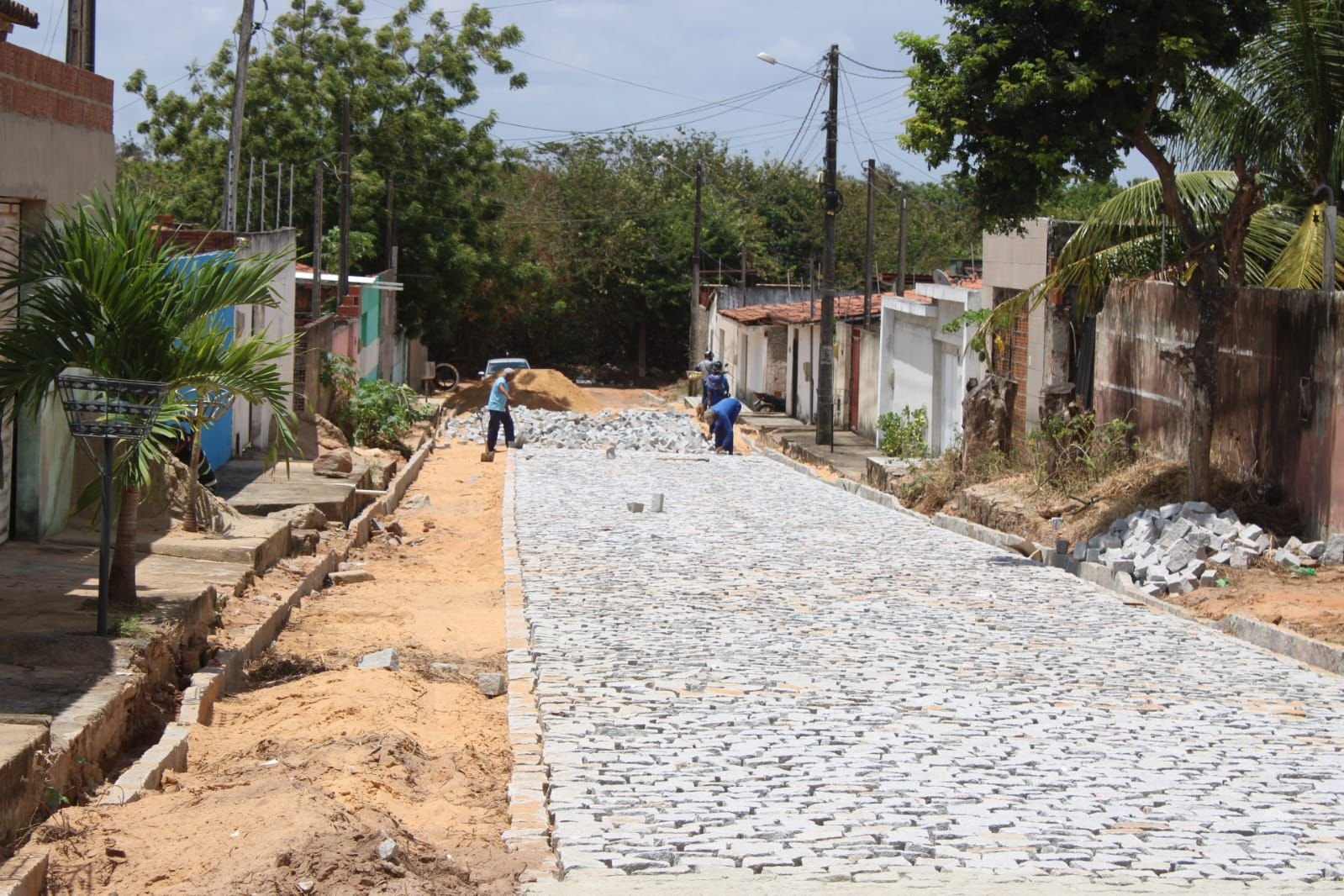 Prefeitura de São Gonçalo do Amarante avança com obras de calçamento no Bairro Jardins