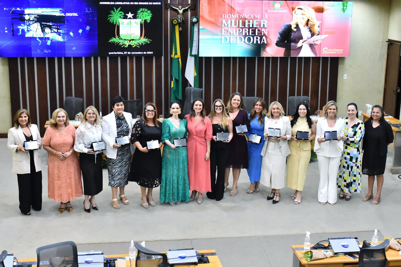 Assembleia Legislativa do RN homenageia mulheres empreendedoras em solenidade especial