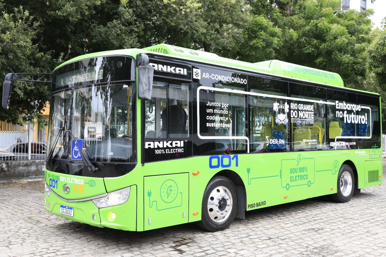 Ônibus elétrico entra em fase de testes em linha da Grande Natal