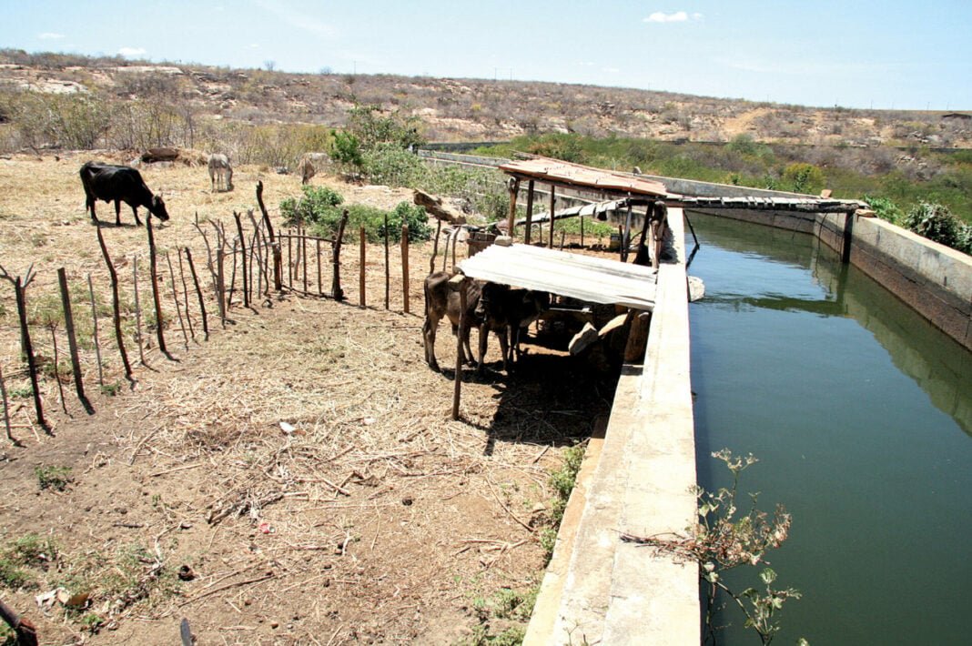 Após seca atingir 83% do RN, governo limita uso da água no Canal do Pataxó