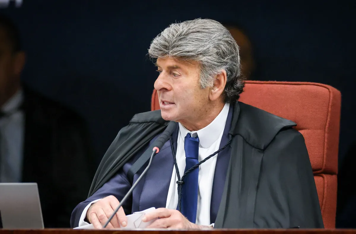 Cerceamento de defesa: Fux pede anulação do processo que julga Bolsonaro no STF