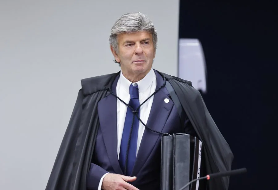 Fux afirma que julgamento de Bolsonaro no STF é questão jurídica, não política