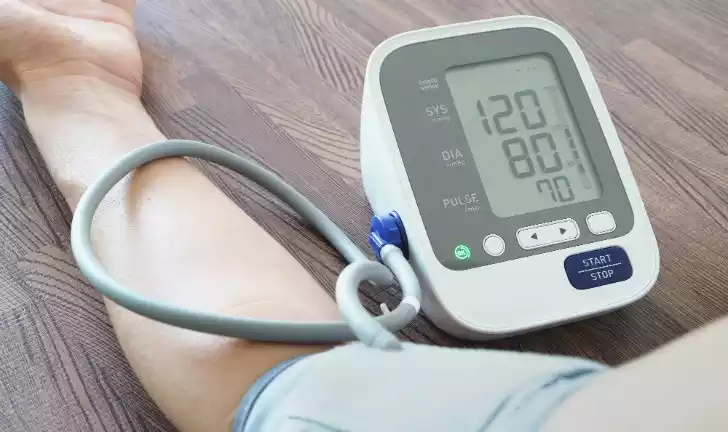 Pressão 12 por 8 deixa de ser referência e passa a indicar pré-hipertensão, dizem novas diretrizes