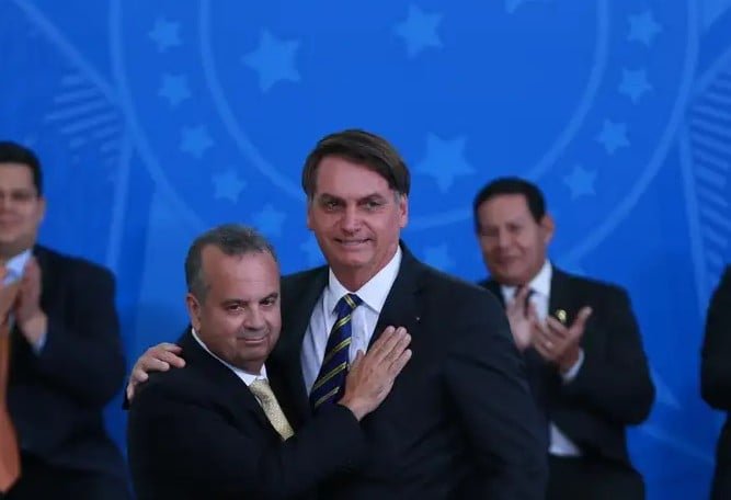 Após fim da Lei Magnitsky, Marinho diz que Bolsonaro foi “usado” por Trump