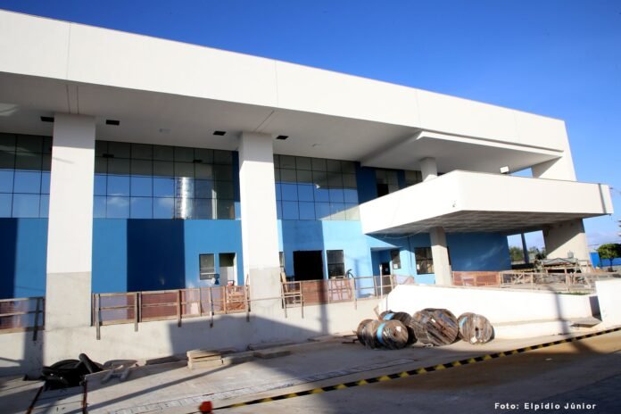 MP encontra fissuras e infiltrações em obra do Hospital Municipal de Natal